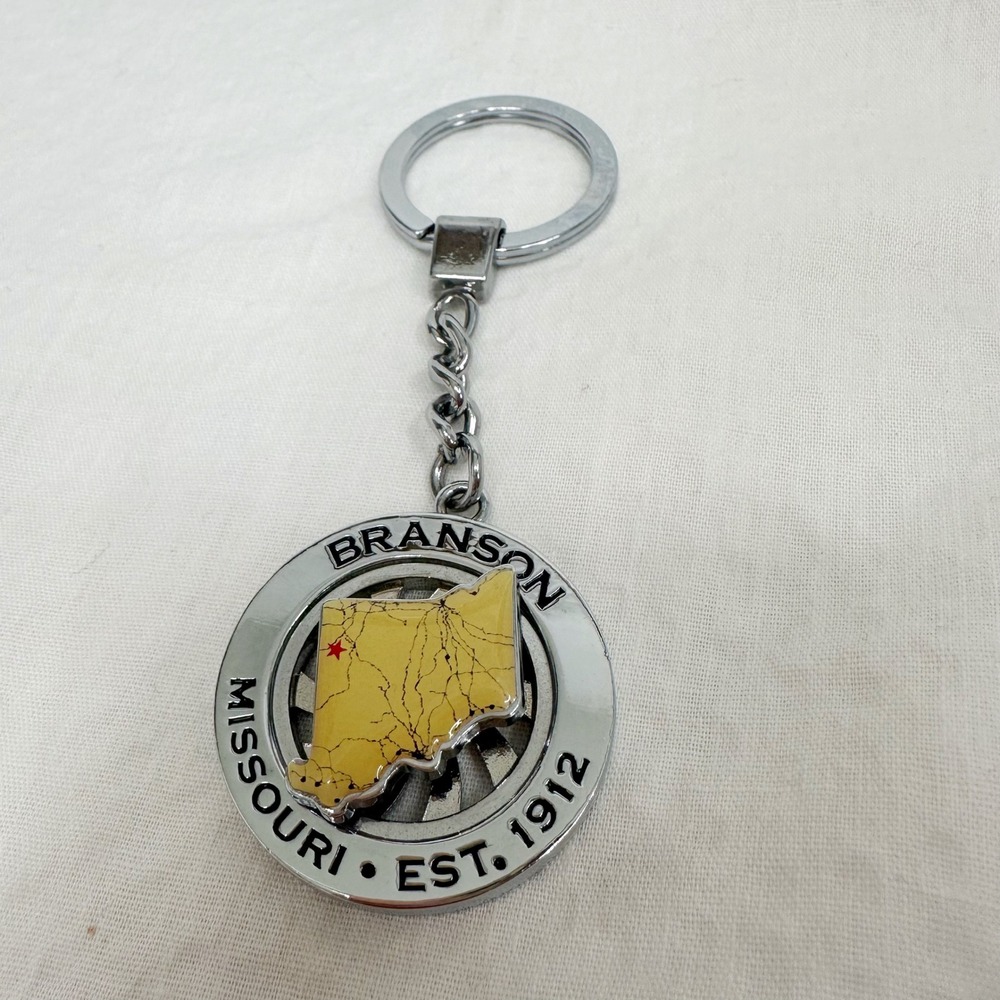 Branson Missouri Est 1912 Map Keychain Souvenir Metal Chain Ring spinner‎